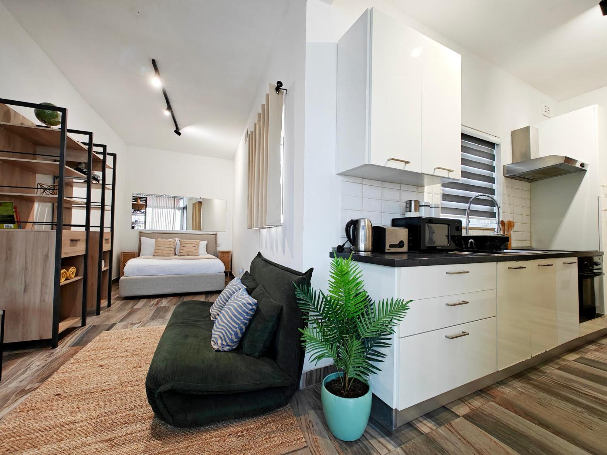 Fly Away With Terrace * Qormi